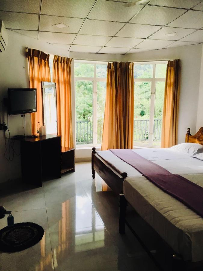 Diyaluma Falls Inn Koslanda Exterior foto